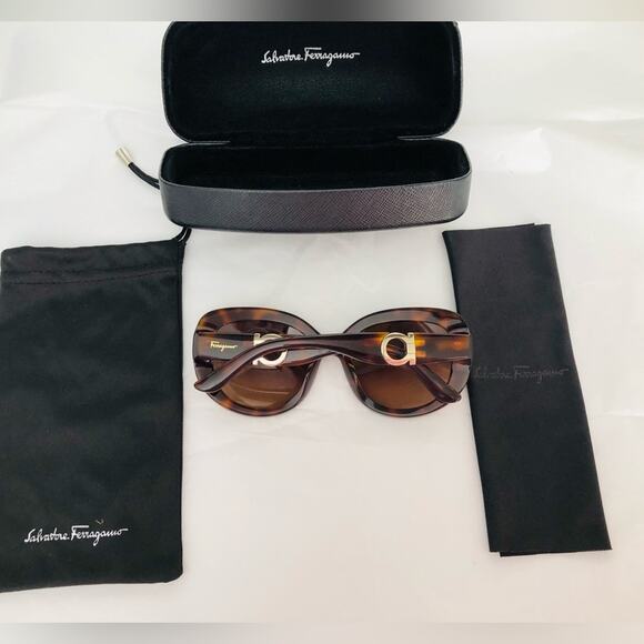 Salvatore Ferragamo Tortoise & Gold Sunglasses Case Dust Bag & Cloth Retail $475 main image 8
